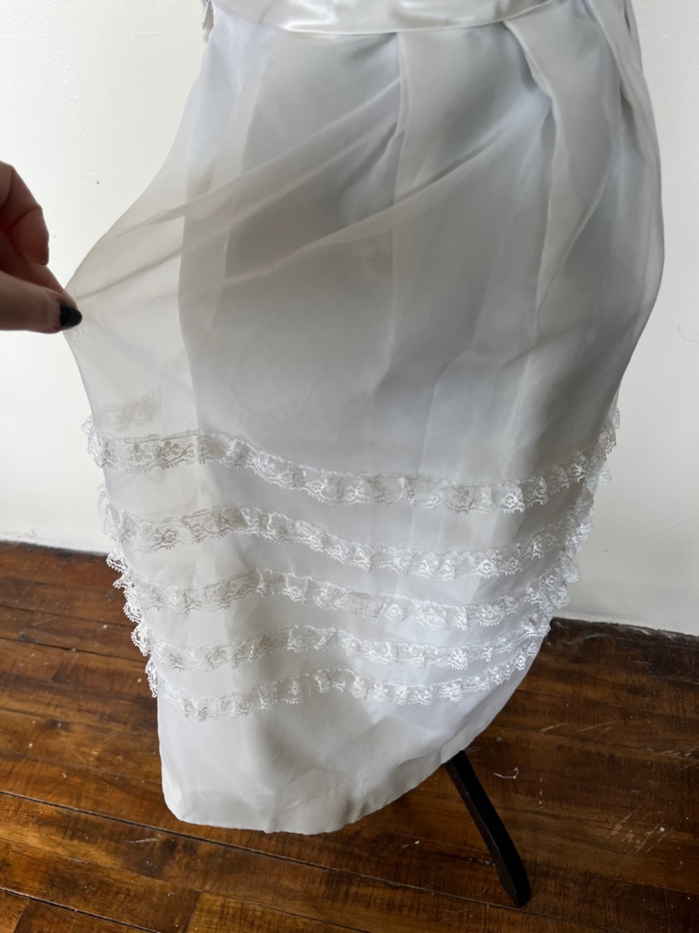 1950s White Wedding dress mcm - Picture 9 of 11